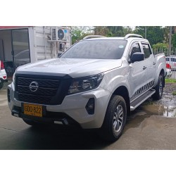 NISSAN FRONTIER (2) 2.5L MT...