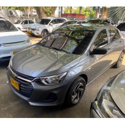 CHEVROLET ONIX LT TURBO AC...