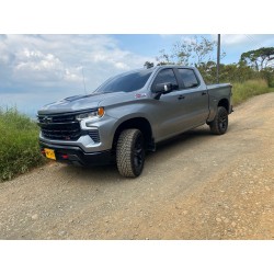 MITSUBISHI SILVERADO Z71
